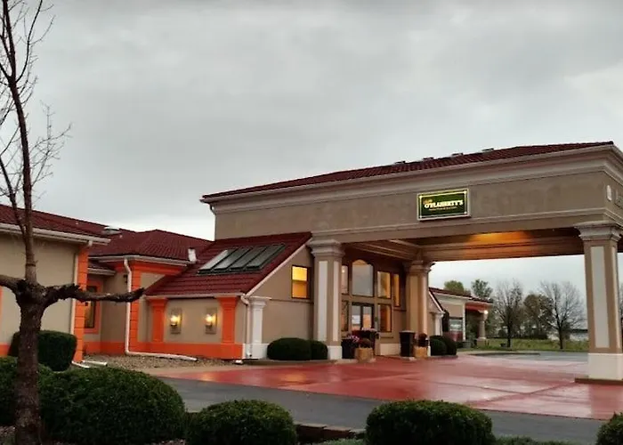 Hotel Comfort & - Peoria Morton