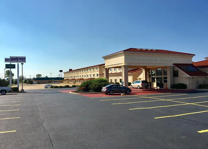 Comfort & - Peoria 3*