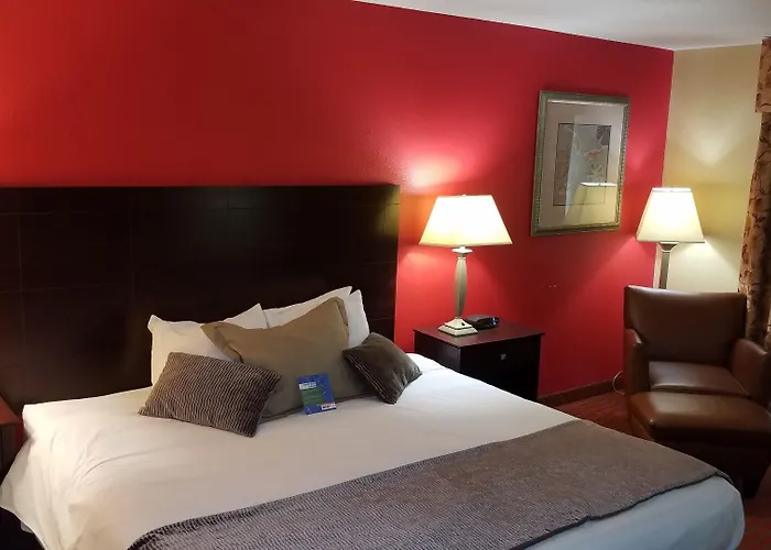 Comfort & - Peoria Hotel 3*