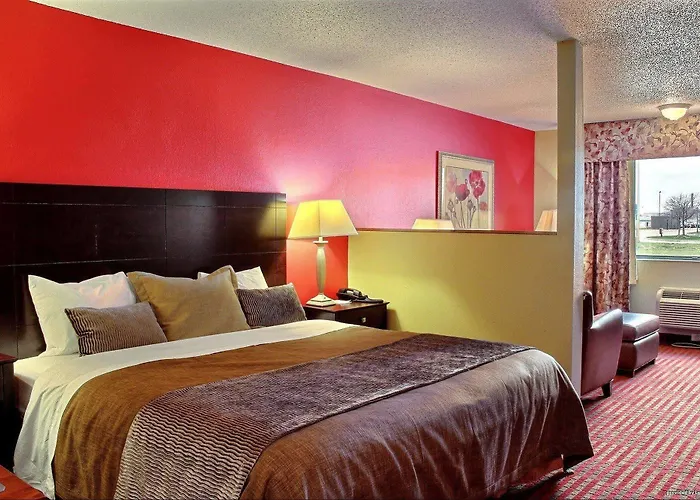 Comfort & - Peoria Hotel 3*