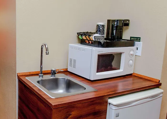 Comfort & - Peoria Hotel 3*