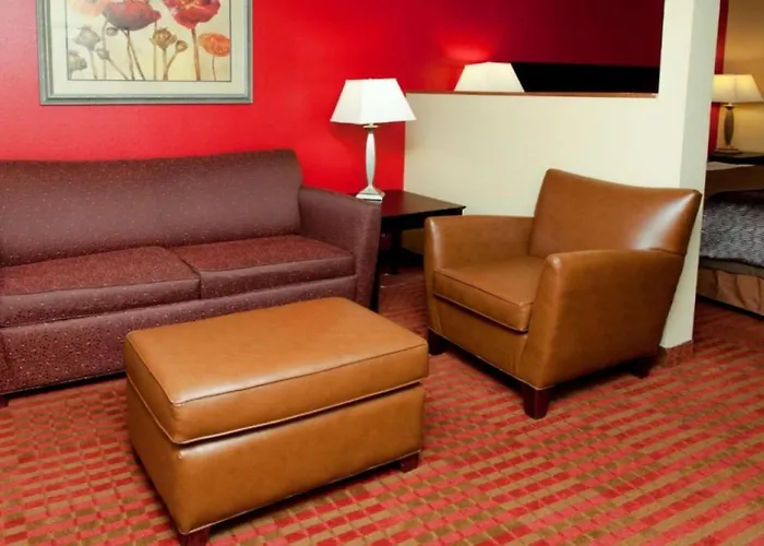 Hotel Comfort & - Peoria 3*
