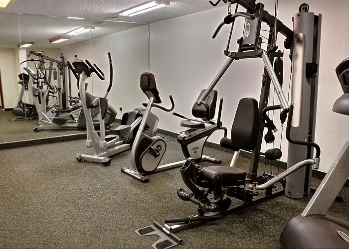 Hotel Comfort & - Peoria 3*